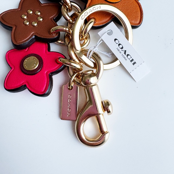Coach Wildflower Mix Bag Charm Key Ring Multicolor NWT NOS - Picture 10 of 10